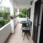 Filipo Apartment *