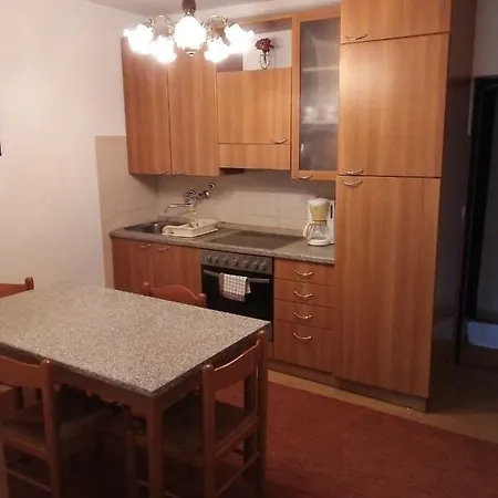Filipo Apartment *